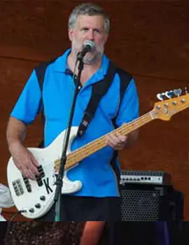 Ken On Guitar
